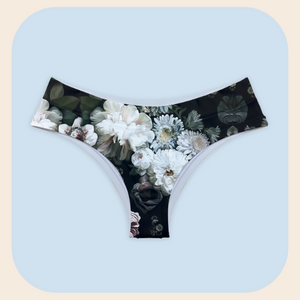 Middle White Flower